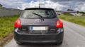 Kuva 5: Toyota Auris 1.6 -07 2007