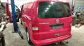 Kuva 5: Volkswagen Transporter pitk 2.5 TDI -06 2006