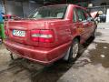 Kuva 5: Volvo S70 1998