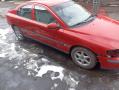 Kuva 5: Volvo S60 2.4 140hv 2001