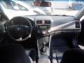 Kuva 5: Honda Accord CM 5D Tourer 2.0i MT5 Comfort 2008