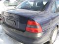 Kuva 5: Opel Vectra B 2.0i 16v sport sedan 100kw 1998