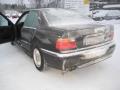 Kuva 5: BMW E36 325i 24v autom. sedan 1993