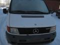 Kuva 5: Mercedes-Benz Vito 108D -98  1998