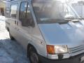 Kuva 5: Ford Transit 2,5D lyhyt matala, met.hopea -91 1991