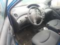 Kuva 6: Toyota Yaris 1.0 VVT-i Linea Terra (VNK) 2003