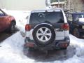 Kuva 6: Nissan Terrano II 2,7TDi 4x4 -05 2005