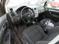 Kuva 6: Volkswagen Touran 1.4 TSI 2008