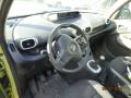 Kuva 6: Citroen C3 Picasso 1.6 VTi 120 2011