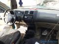 Kuva 6: Nissan Terrano 2,7TDI 4x4 5D -00 2000