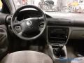 Kuva 6: Volkswagen Passat Variant 3B6 1.9 TDI -03 2002