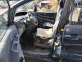 Kuva 6: Toyota Previa 2,0D4D  -03 2003