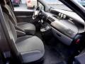 Kuva 6: Peugeot 807 5D MPV 2.2i MT5 2005