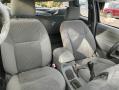 Kuva 6: Toyota Hilux 2.5 D-4D  4x4 -06  2006