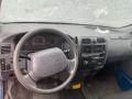 Kuva 6: Toyota Hiace 2.4TD LXH28L-SBMRXW-VAN-4X4/343 vm. 01 2001