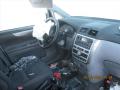 Kuva 6: Toyota Avensis Verso 2.0 -01 ACM20L-ARMDKW 2001