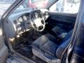 Kuva 6: Nissan NP300 D22 Short Cab 2D Pickup 2.5dCi MT5 4WD 2009