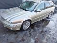 Kuva 6: Jaguar X-type  StW (X400) 2.5 2006