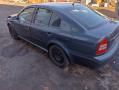 Kuva 6: Skoda Octavia 1.8t AUM 2004