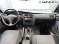 Kuva 6: Toyota Carina E 1.6i 16V Sed 1995