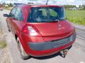 Kuva 6: Renault Mgane 1.4 3ov. HB-03 2003