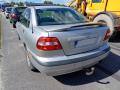 Kuva 6: Volvo S40 2.0T sedan -03 2003