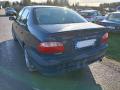 Kuva 6: Toyota Avensis 2.0VVT-i sedan -02 2002