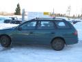 Kuva 6: Toyota Avensis 1.6i 16v farmari 1999