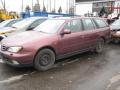 Kuva 7: Nissan Primera 1.8i 16v 84kw farkku 2001