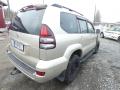 Kuva 7: Toyota Landcruiser J120 3.0D4d 2006