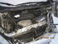 Kuva 7: Toyota Avensis Verso 2.0 -01 ACM20L-ARMDKW 2001