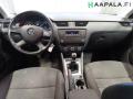 Kuva 7: Skoda Octavia III 1.6 TDi Farm 2013