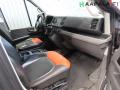 Kuva 7: Volkswagen Crafter 2.0 TDi 4Motion Bussi 2020