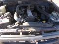 Kuva 8: Mazda B2500 2,5D 4x4 -98  1998