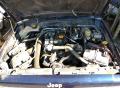 Kuva 8: Jeep Cherokee 2,5CRD -00 2000