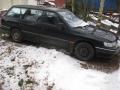 Kuva 8: Subaru Legacy 1,8i 2WD farmari -93  1993