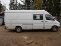 Kuva 8: Mercedes-Benz Sprinter 312D pitk, korkea 1999