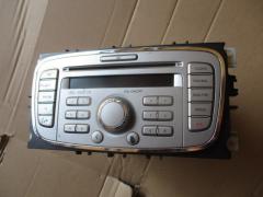 Kuva 1: radio cd dvd, Ford Focus