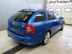 Kuva 1: takavalo oikea, Skoda Octavia II 2.0 TDi RS Farm