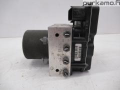 Kuva 1: abs hydraulikoneisto, Mercedes-Benz E 212 200 CDi Sed