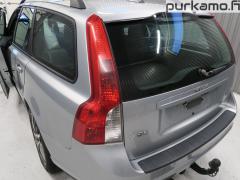 Kuva 1: takavalo vasen, Volvo V50 2.4 D5