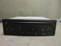 Kuva 1: radio, Nissan Primastar 2,5 DCI 99kW