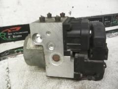 Kuva 1: abs hydraulikoneisto, Honda Civic 1,4 3D HB -02