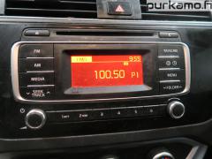 Kuva 1: radio, Kia Rio (UB) 1.2i 16V 5 HB