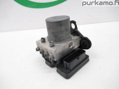 Kuva 1: abs hydraulikoneisto, Volkswagen Polo (VI) 1.0 TSI BlueMotion 5 HB