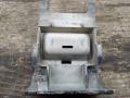 sivuhelman nostopaikan suojus etu vasen 09586941 Opel Vectra B 1.8 Caravan -01