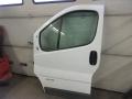 vasen etuovi  Renault Trafic 2,0 DCI 