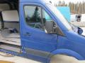 oikea etuovi  Volkswagen Crafter 35 2,5 TDI 120kW 