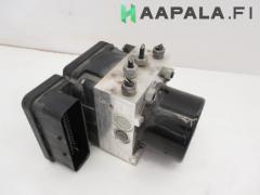 Kuva 1: abs hydraulikoneisto, Volvo S60 II 2.0 D4