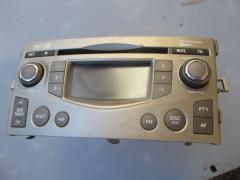 Kuva 1: radio, Toyota Verso 1.8